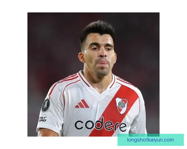 阿库尼亚近期表现稳定，转身突破能力显著提升，值得关注。