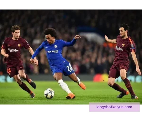 马塔技术美学再现球场,展现艺术般的传球与盘带能力 马塔技术美学再现球场,展现艺术般的传球与盘带能力